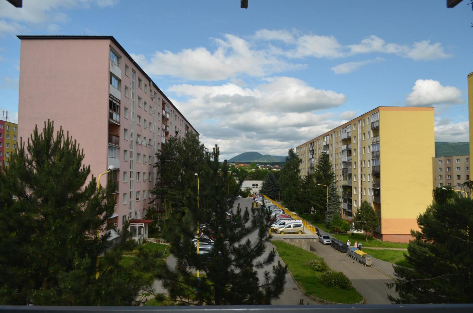 Apartment Hemsen Пряшів Екстер'єр фото